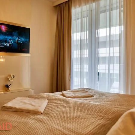 Azur - Hostaid * Siófok