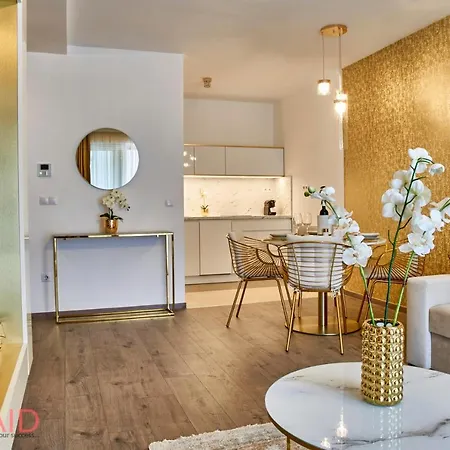 Apartment Azur - Hostaid Siofok