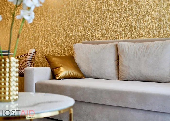 Azur - Hostaid Siofok