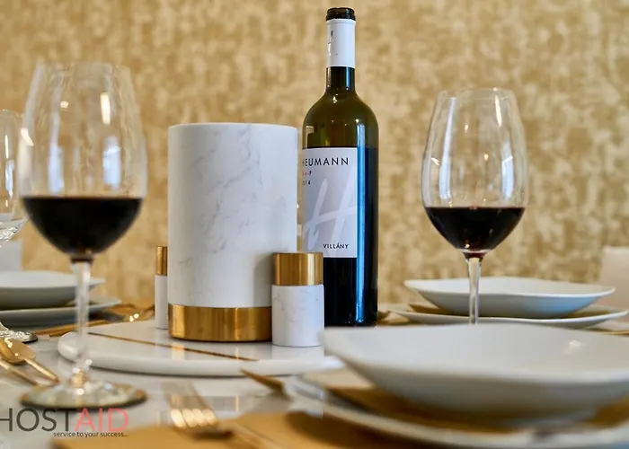 דירה Azur - Hostaid