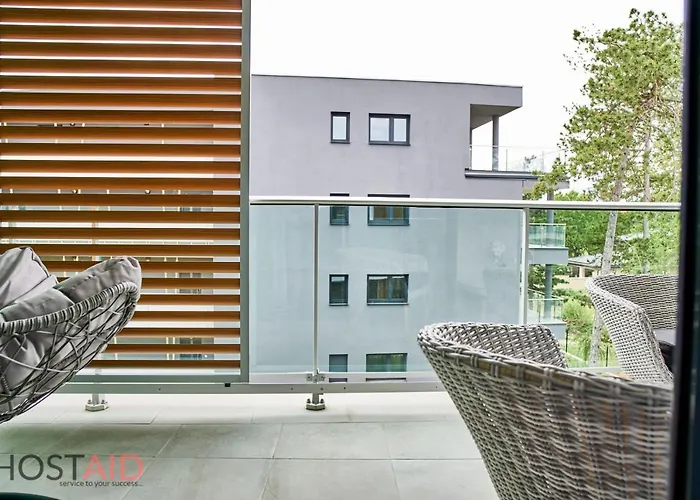 Azur - Hostaid Apartment