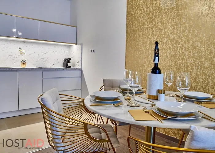 Azur - Hostaid * שיופוק