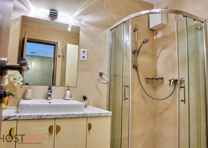 Apartment Azur - Hostaid Siofok