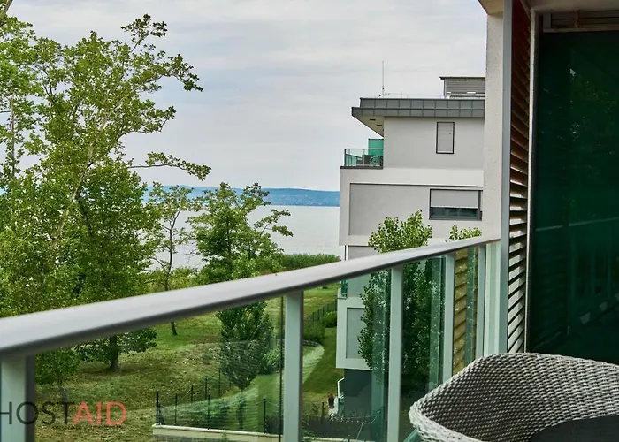 Azur - Hostaid * Siofok